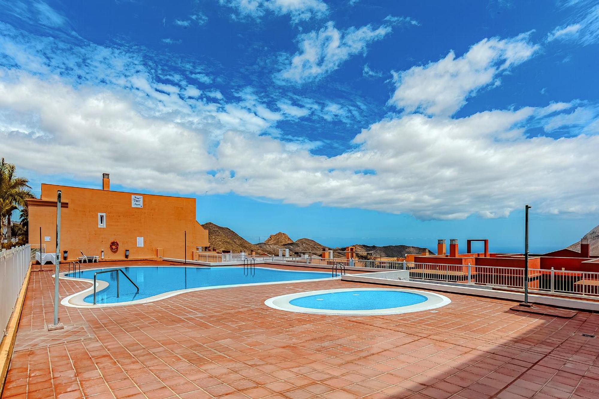 One Bedroom Zen With Great View, Pool, Wifi Appartement Chayofa